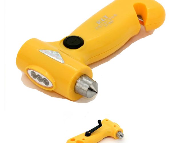 Multi Functional Auto Emergency Hammer W/ Flashlight